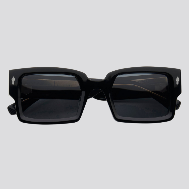 ICONIC SUNGLASSES